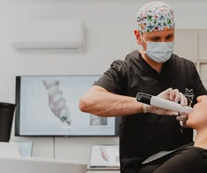 Scanner intraorale Studio dentistico Ascoli Piceno - Dott. Andrea De Benedictis